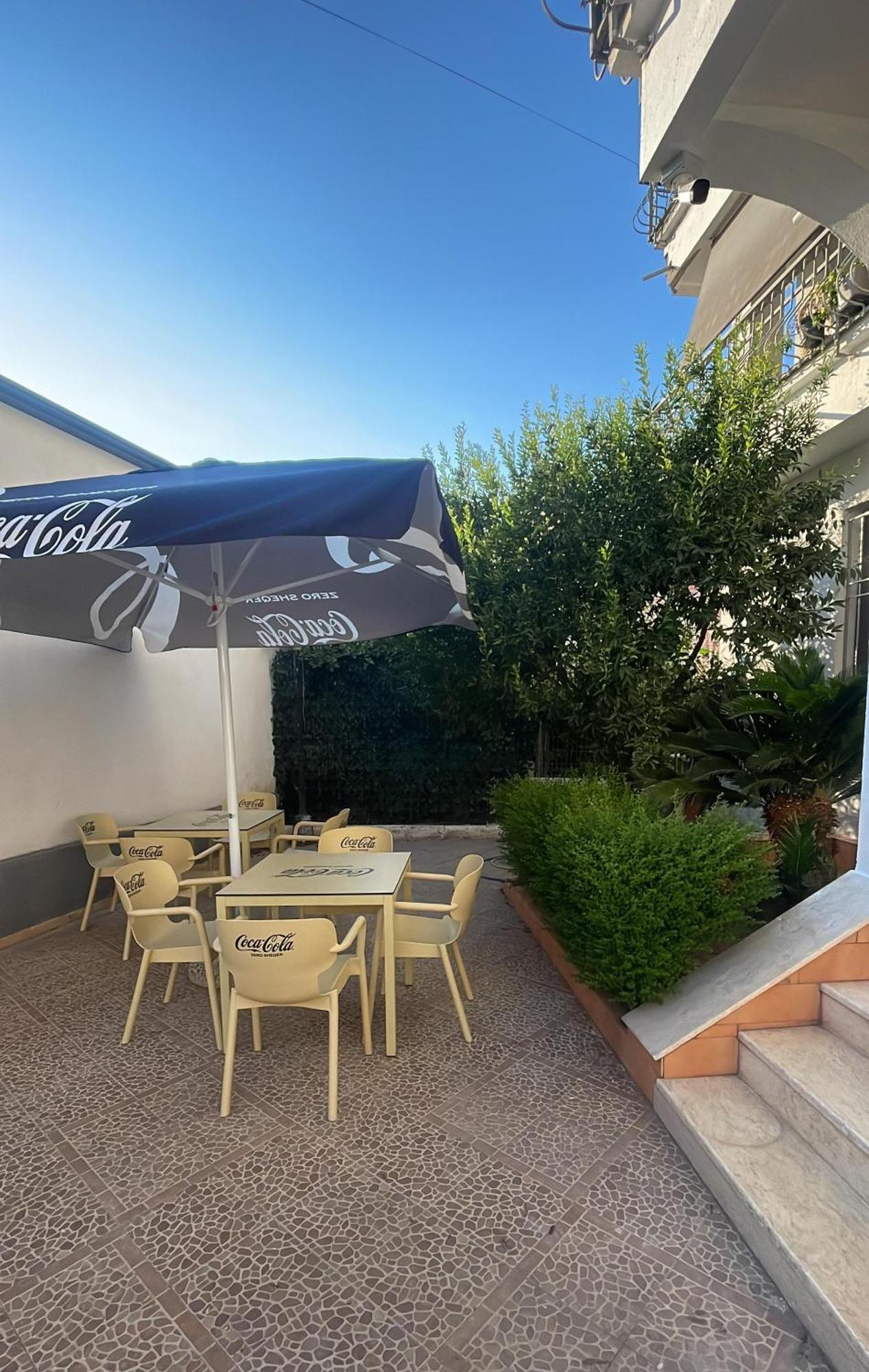 Las Palmas Guesthouse Shkodra Kültér fotó